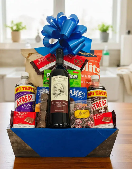 Load image into Gallery viewer, Pennsylvania Gift Basket with Wine - Premium PA Made Snacks &amp; Treats
